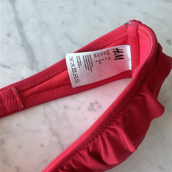 Red Ruffled Bikini Set - Picture 6 of 9